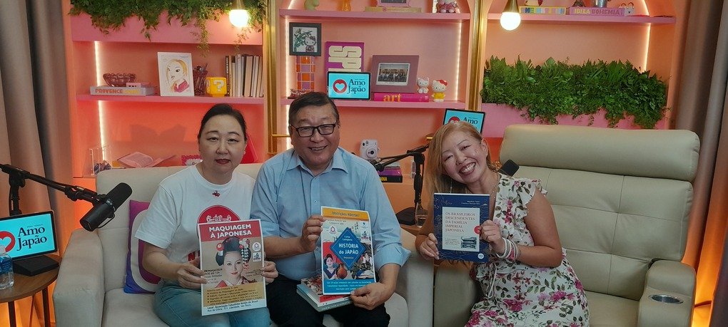 Cristiane Sato, Francisco Sato e Erika Yamauti